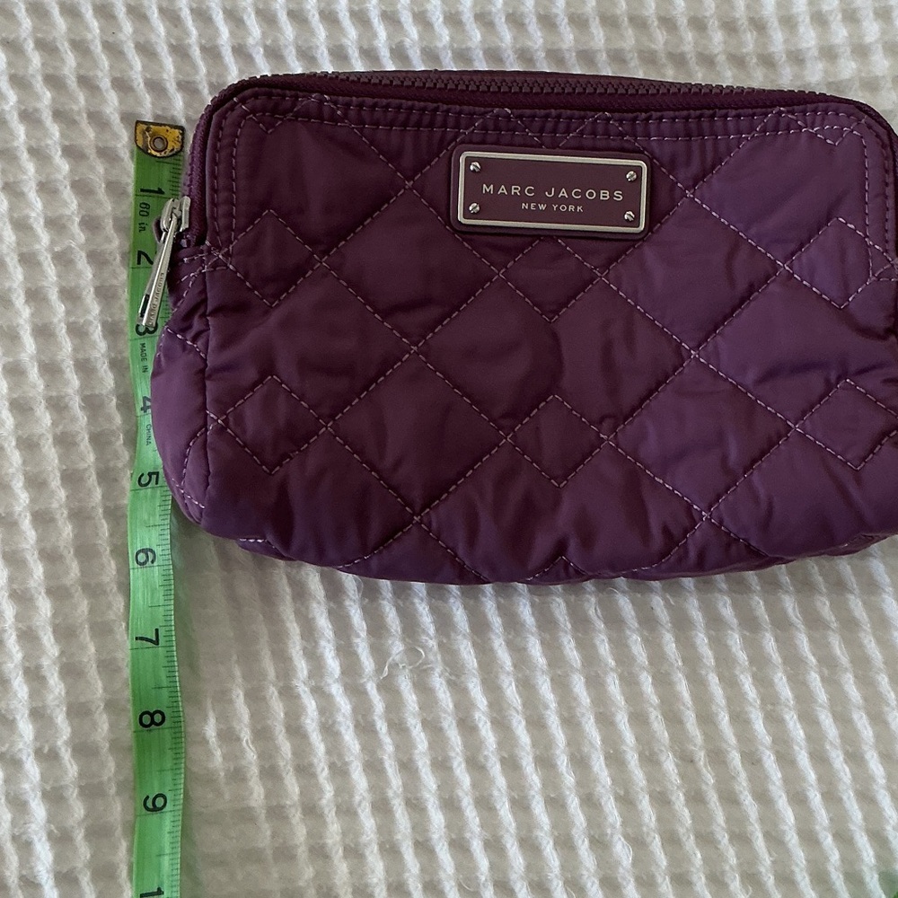 MARC JACOBS Quilted Purple DOUBLE ZIP Accessories Bag - Picture 7 of 7